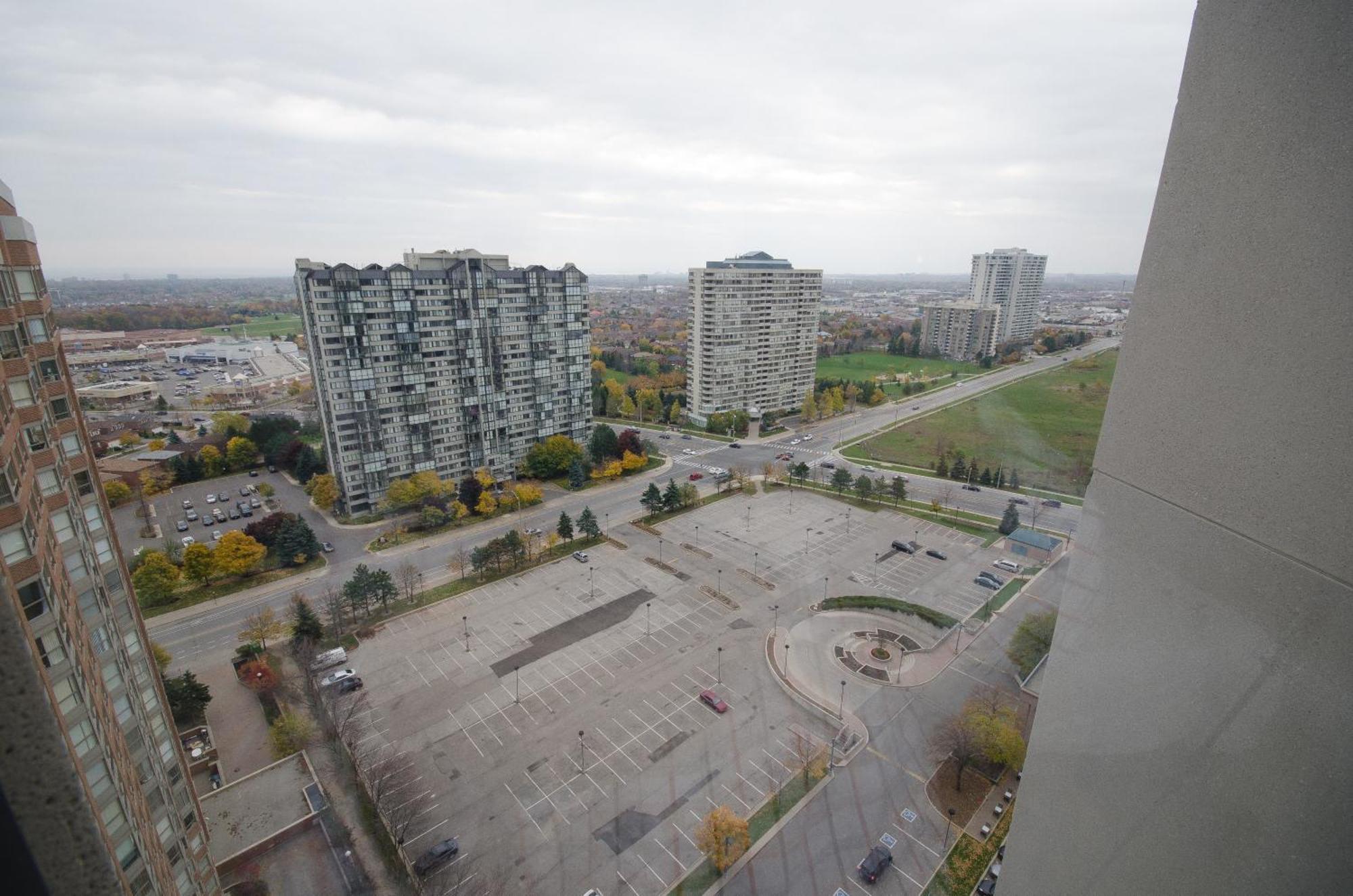 Royal Stays Furnished Apartments - Square One Mississauga Habitación foto