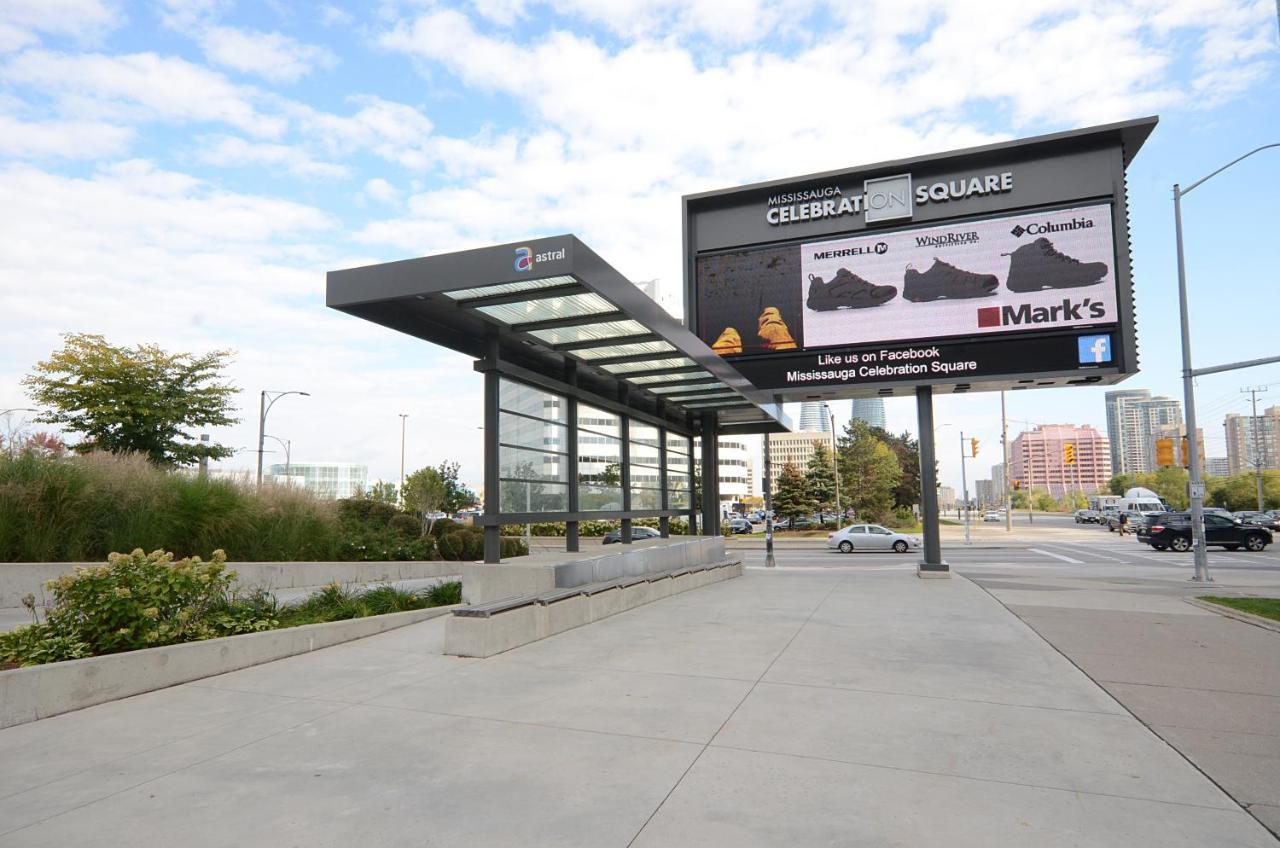 Royal Stays Furnished Apartments - Square One Mississauga Exterior foto